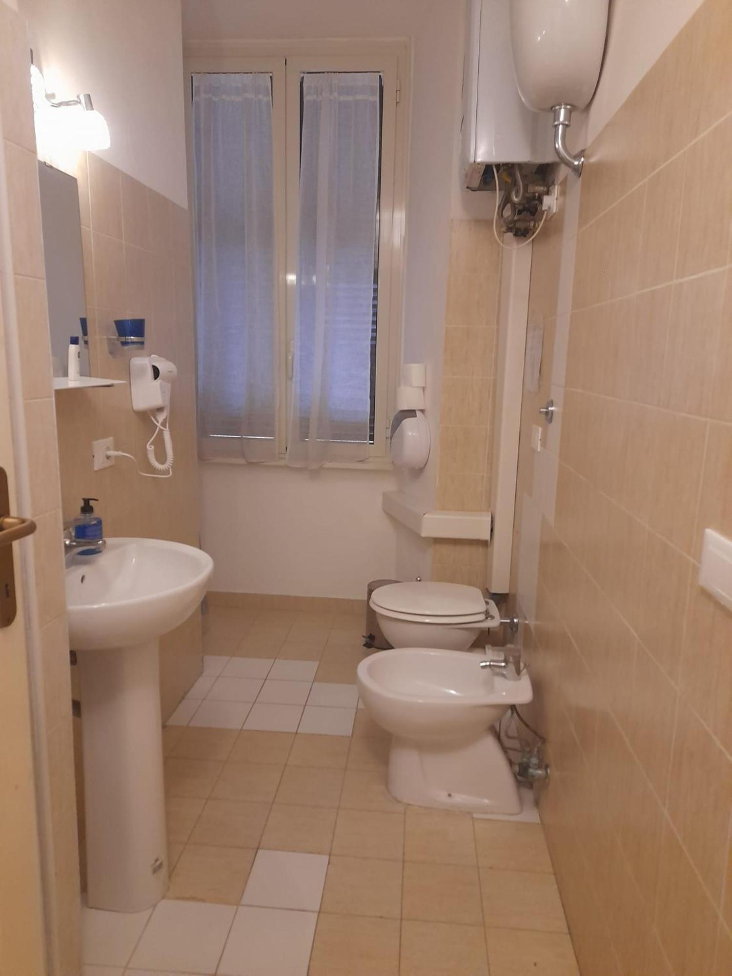 Casa Roma Affittacamere Εξωτερικό φωτογραφία